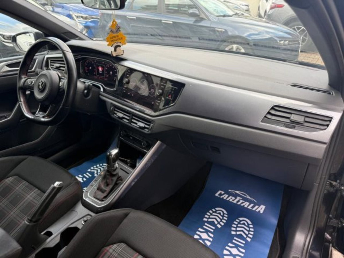 Volkswagen Polo 2.0 TSI DSG GTI BlueMotion Technology (12)