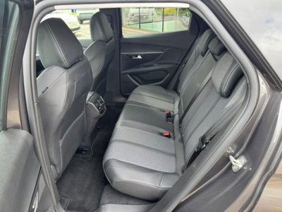 Peugeot 3008 BlueHDi 130 S&S EAT8 Allure Pack (14)