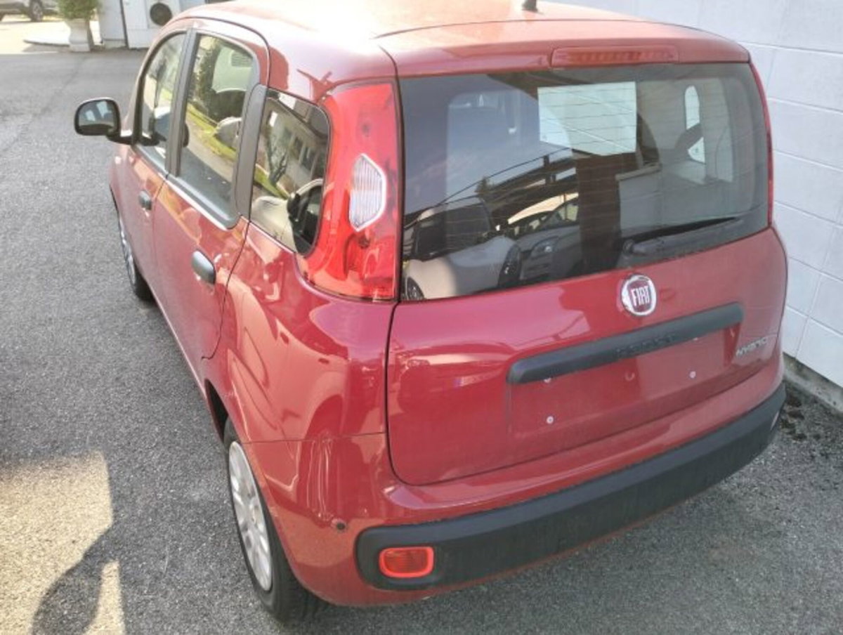 Fiat Panda 1.0 firefly hybrid s&s 70cv 5p.ti (2)