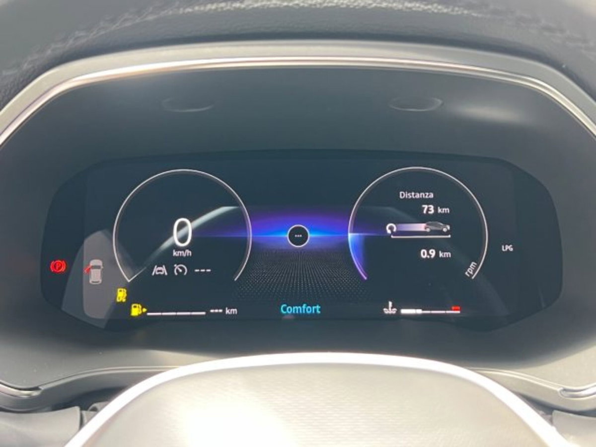 Renault Captur 1.0 eco-g Techno 100cv (17)