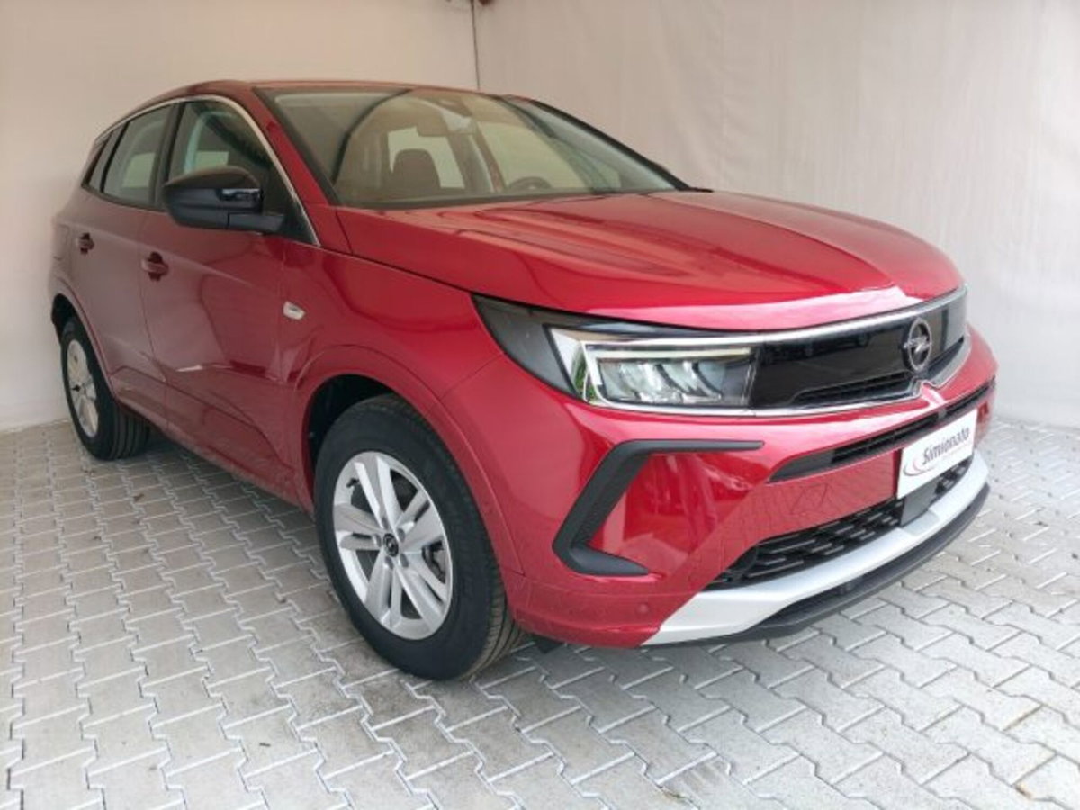 Opel Grandland 1.5 diesel Ecotec aut. (3)