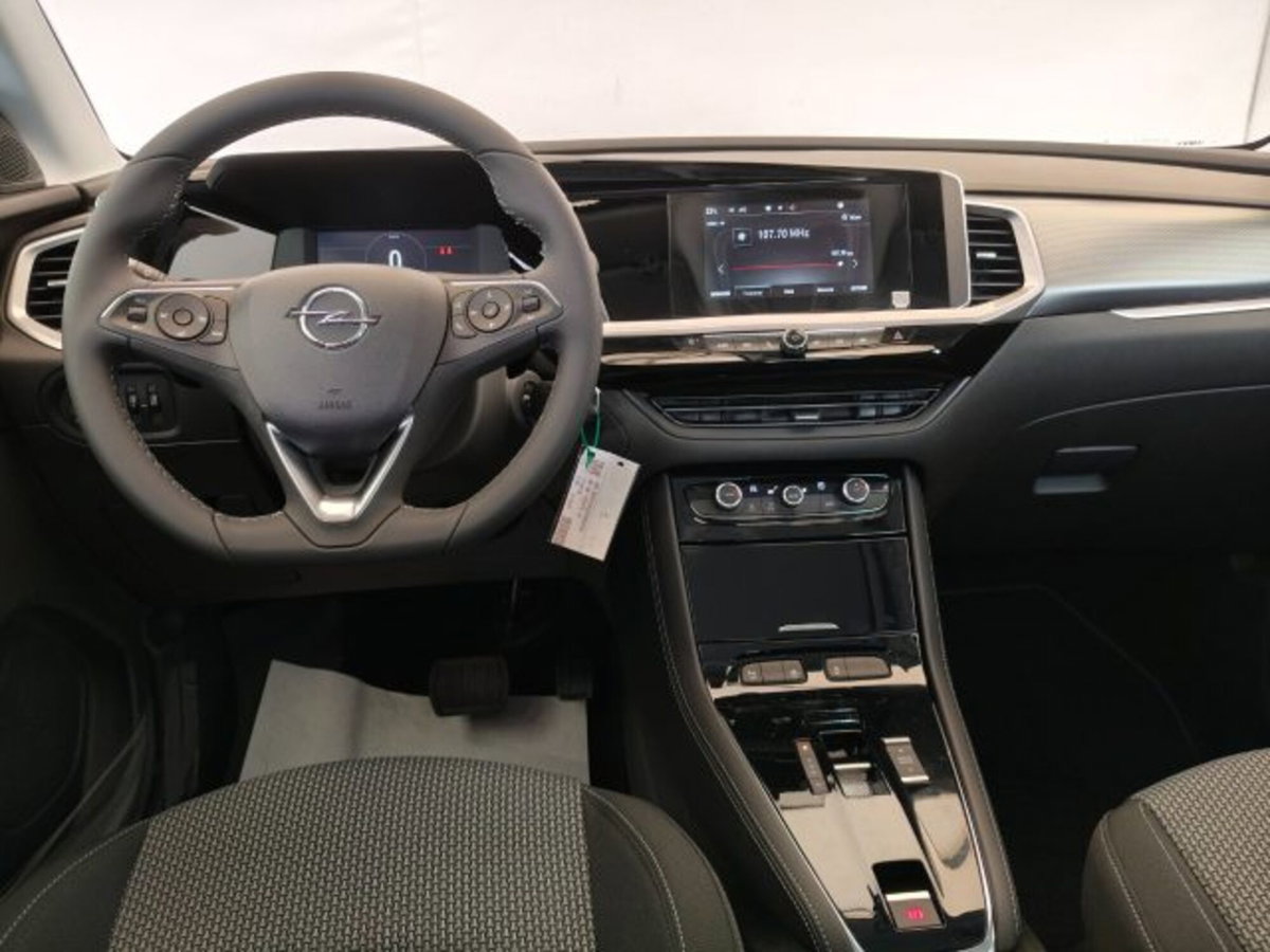 Opel Grandland 1.5 diesel Ecotec aut. (8)