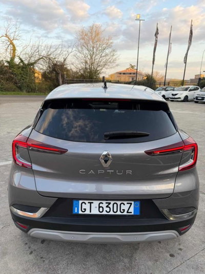 Renault Captur TCe 90 CV Techno (5)
