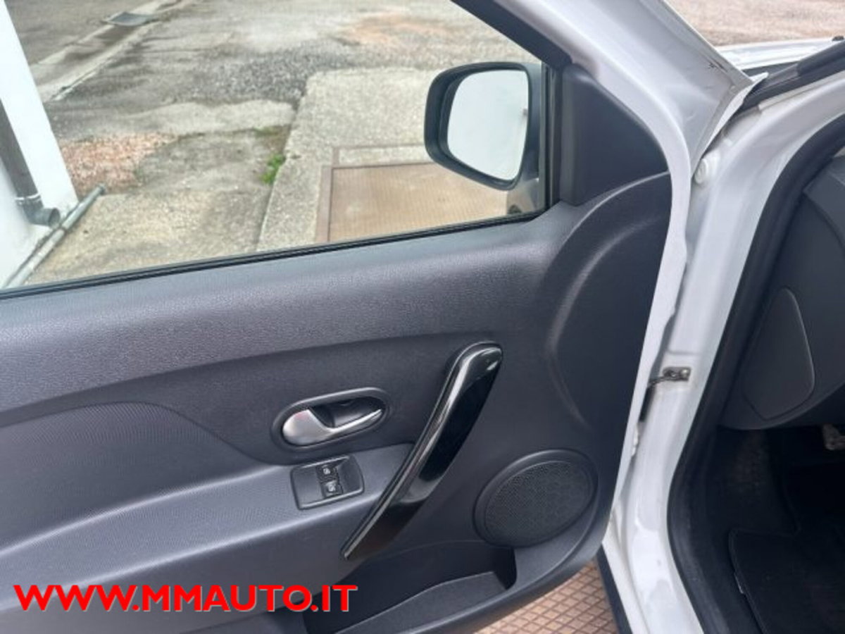 Dacia Sandero Stepway 1.5 Blue dCi 95 CV Comfort (10)