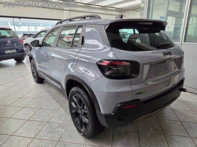 Jeep Avenger 1.2 turbo e-hybrid mhev Upland 4xe 145cv edct6 (2)