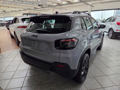 Jeep Avenger 1.2 turbo e-hybrid mhev Upland 4xe 145cv edct6 (6)