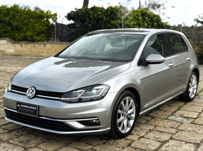 Volkswagen Golf Variant 1.6 TDI 115 CV DSG Highline BlueMotion Tech. (4)