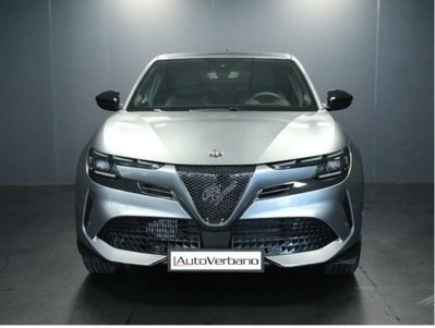 Alfa Romeo Junior 1.2 ibrida 145cv edct6 (2)
