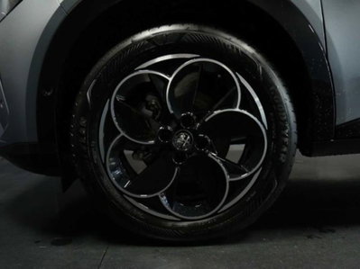 Alfa Romeo Junior 1.2 ibrida 145cv edct6 (8)