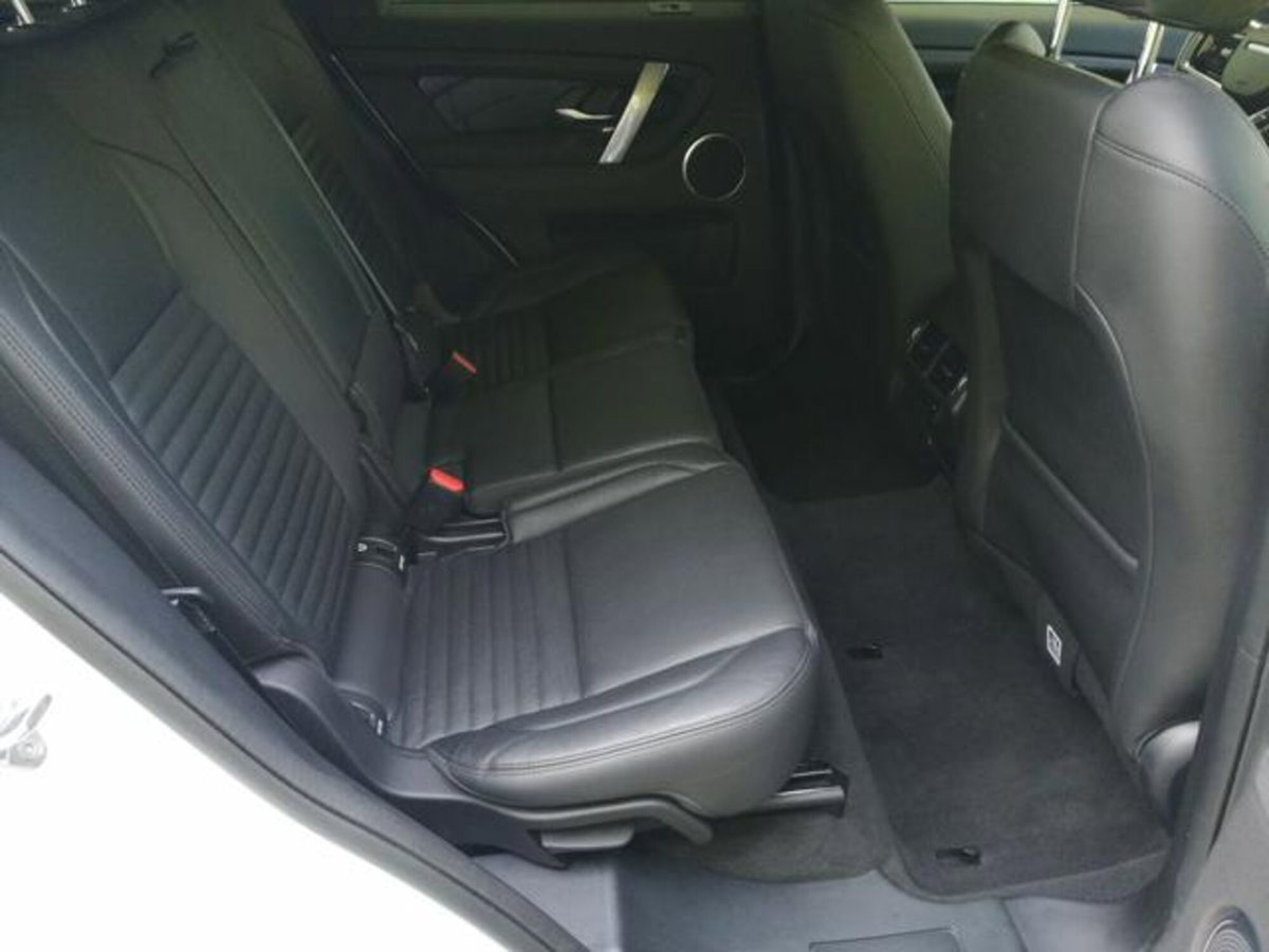 Land Rover Discovery Sport 2.0 TD4 163 CV AWD Auto R-Dynamic S (11)