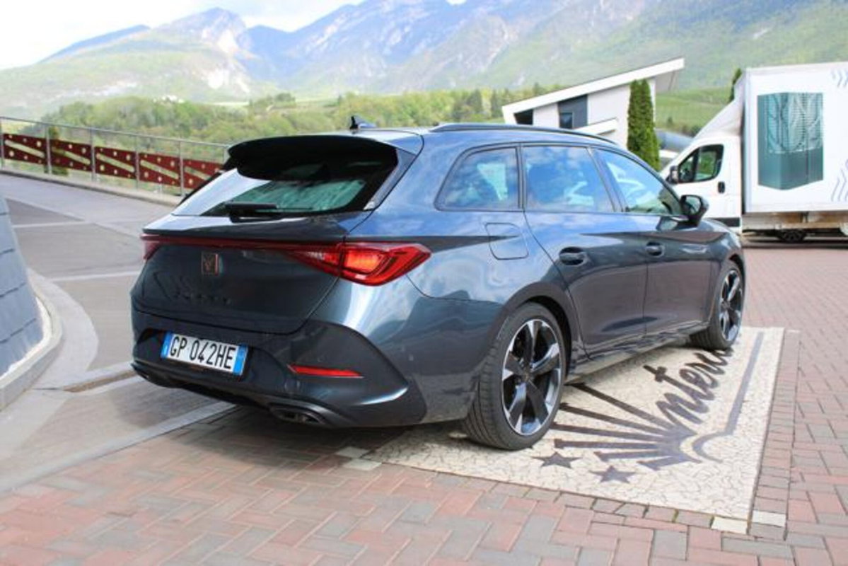 Cupra Leon Station Wagon Leon Sportstourer 2.0 tdi 4drive 150cv dsg (7)