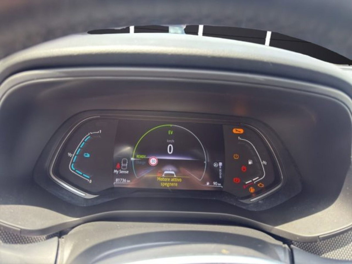 Renault Arkana E-Tech 145 CV Intens (11)