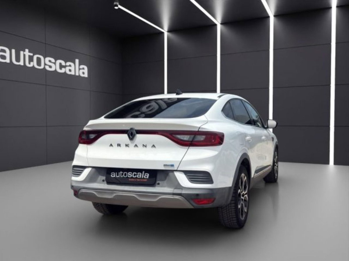 Renault Arkana E-Tech 145 CV Intens (5)