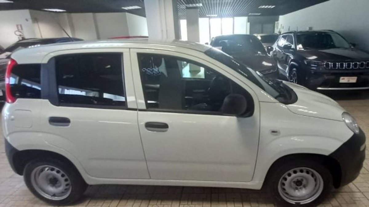 Fiat Panda 1.0 firefly hybrid s&s 70cv 5p.ti (2)
