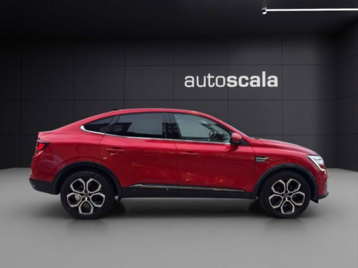 Renault Arkana E-Tech 145 CV Intens (6)