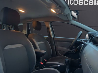Dacia Duster 1.0 TCe 100 CV ECO-G 4x2 Essential (18)
