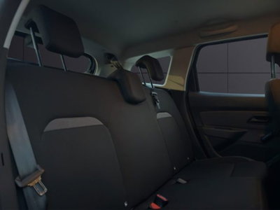 Dacia Duster 1.0 TCe 100 CV ECO-G 4x2 Essential (19)