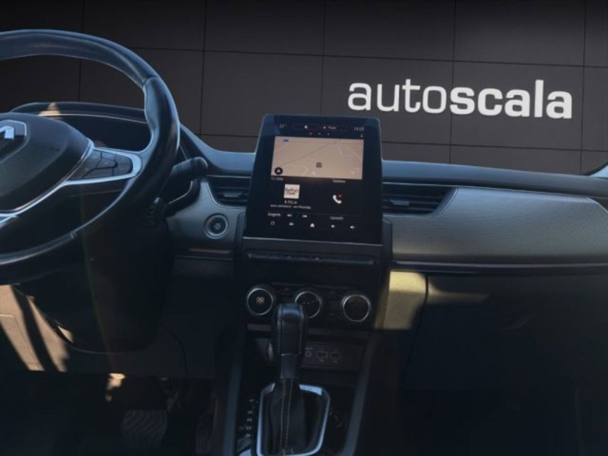 Renault Arkana E-Tech 145 CV Intens (15)