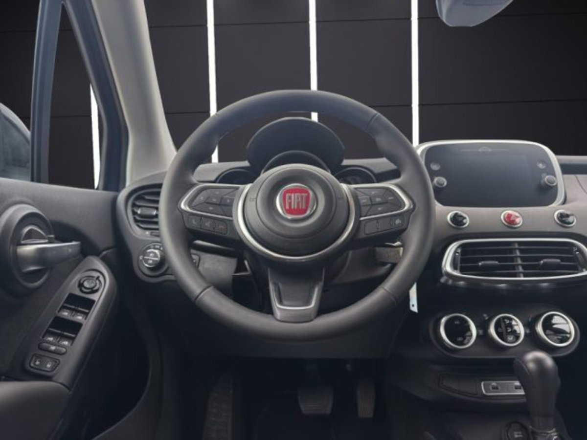 Fiat 500X 1.5 T4 Hybrid 130 CV DCT Yacht Club Capri (10)