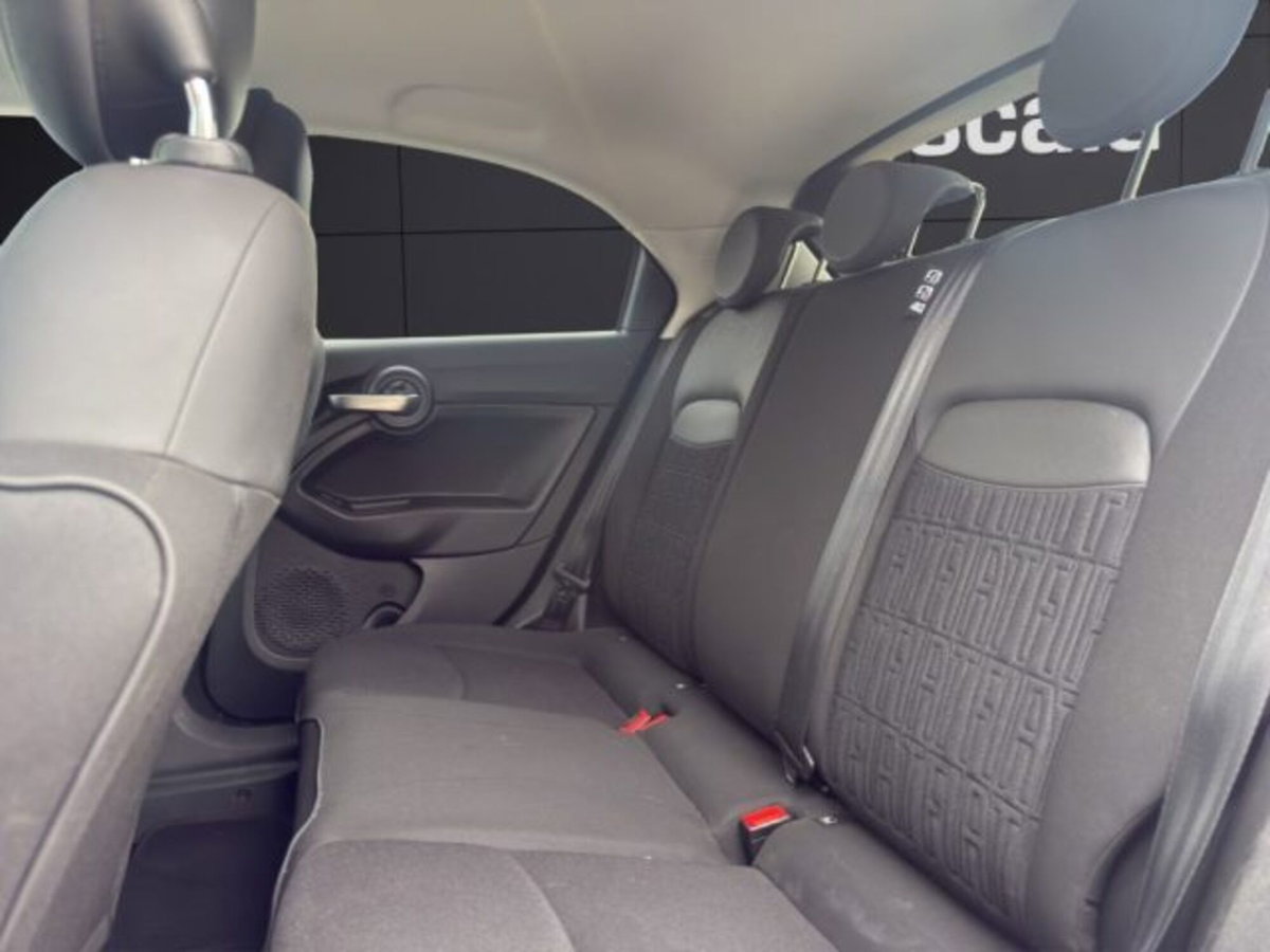 Fiat 500X 1.5 T4 Hybrid 130 CV DCT Yacht Club Capri (13)