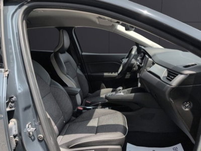 Renault Captur Plug-in Hybrid E-Tech 160 CV Intens (11)