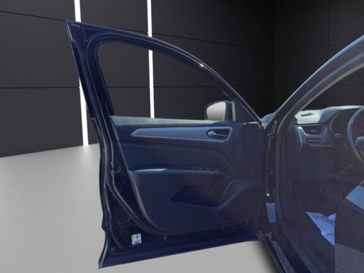 Renault Arkana E-Tech 145 CV Intens (12)