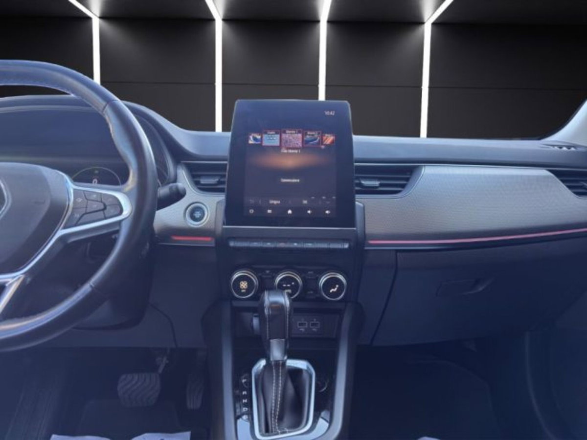 Renault Arkana E-Tech 145 CV Intens (15)