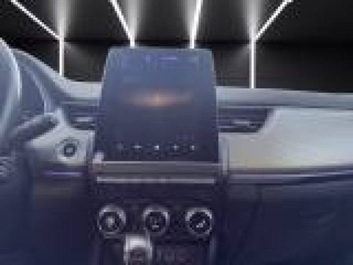 Renault Arkana E-Tech 145 CV Intens (15)