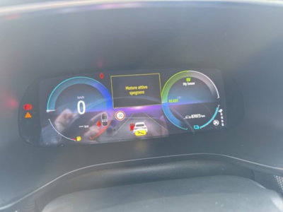 Renault Arkana E-Tech 145 CV Intens (11)