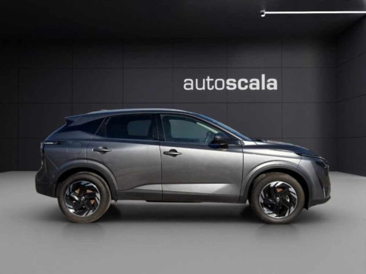 Nissan Qashqai 1.3 mhev N-Connecta 2wd 140cv (6)