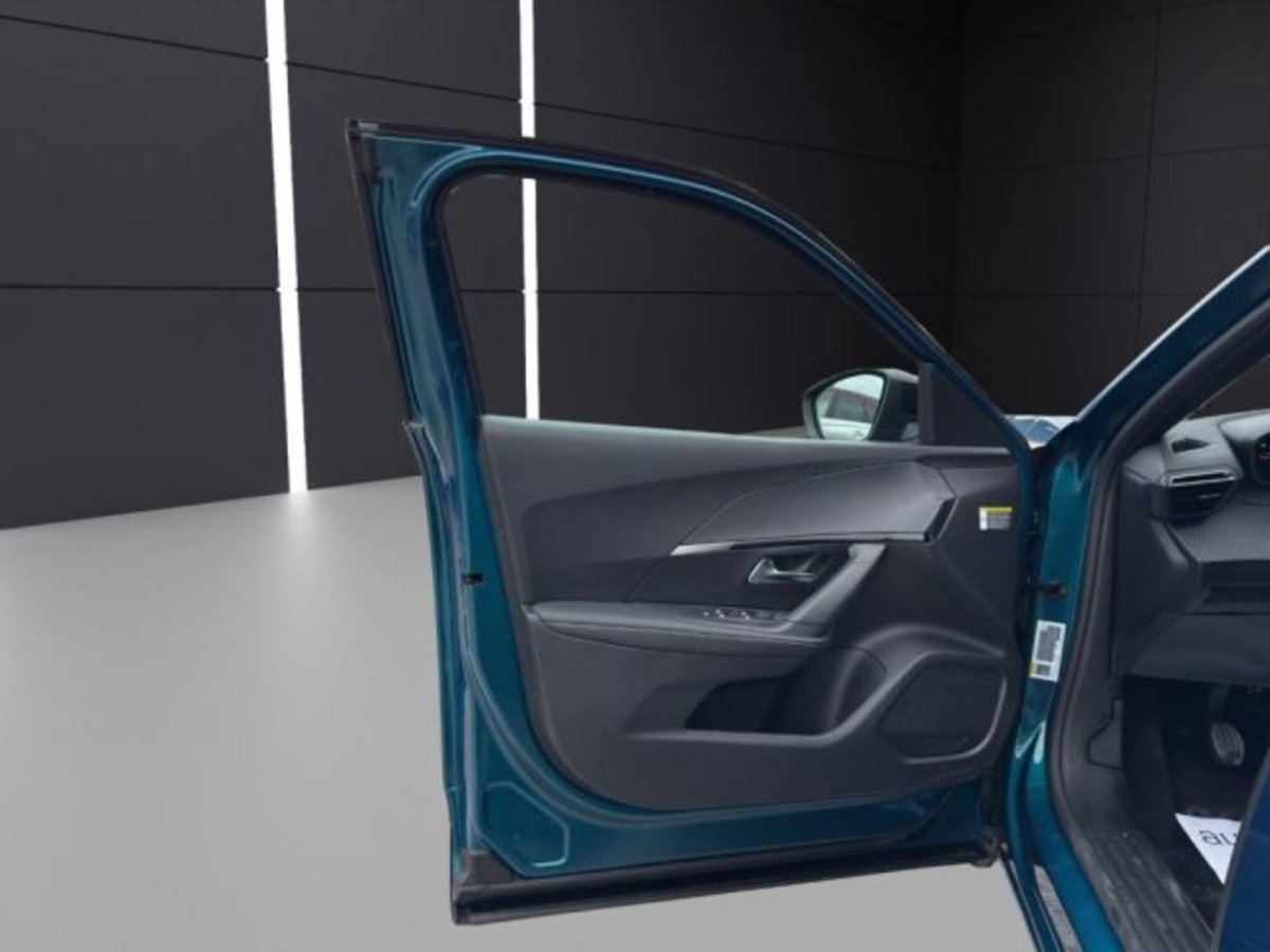 Peugeot 2008 PureTech 100 S&S Allure (11)