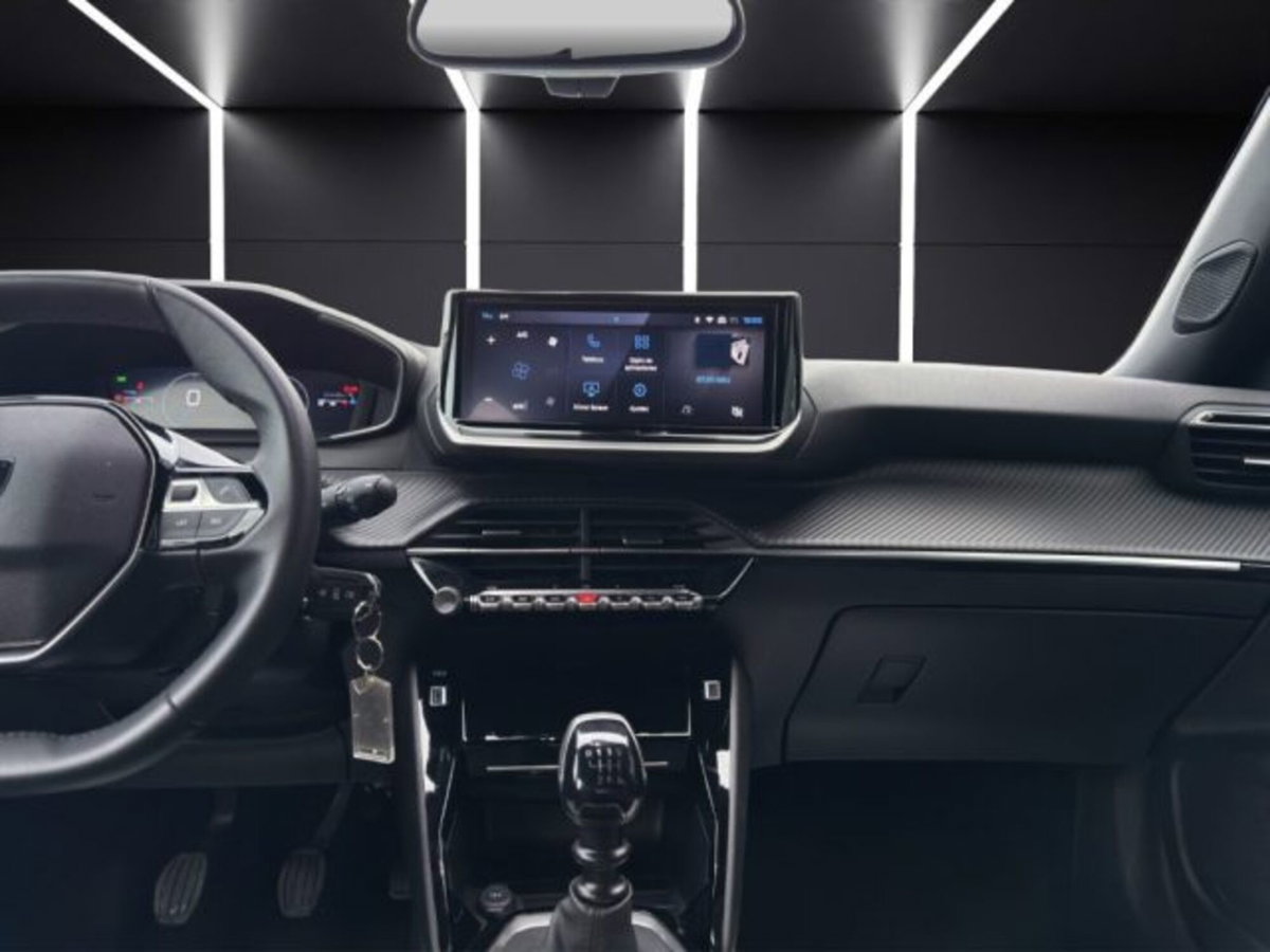 Peugeot 2008 PureTech 100 S&S Allure (14)