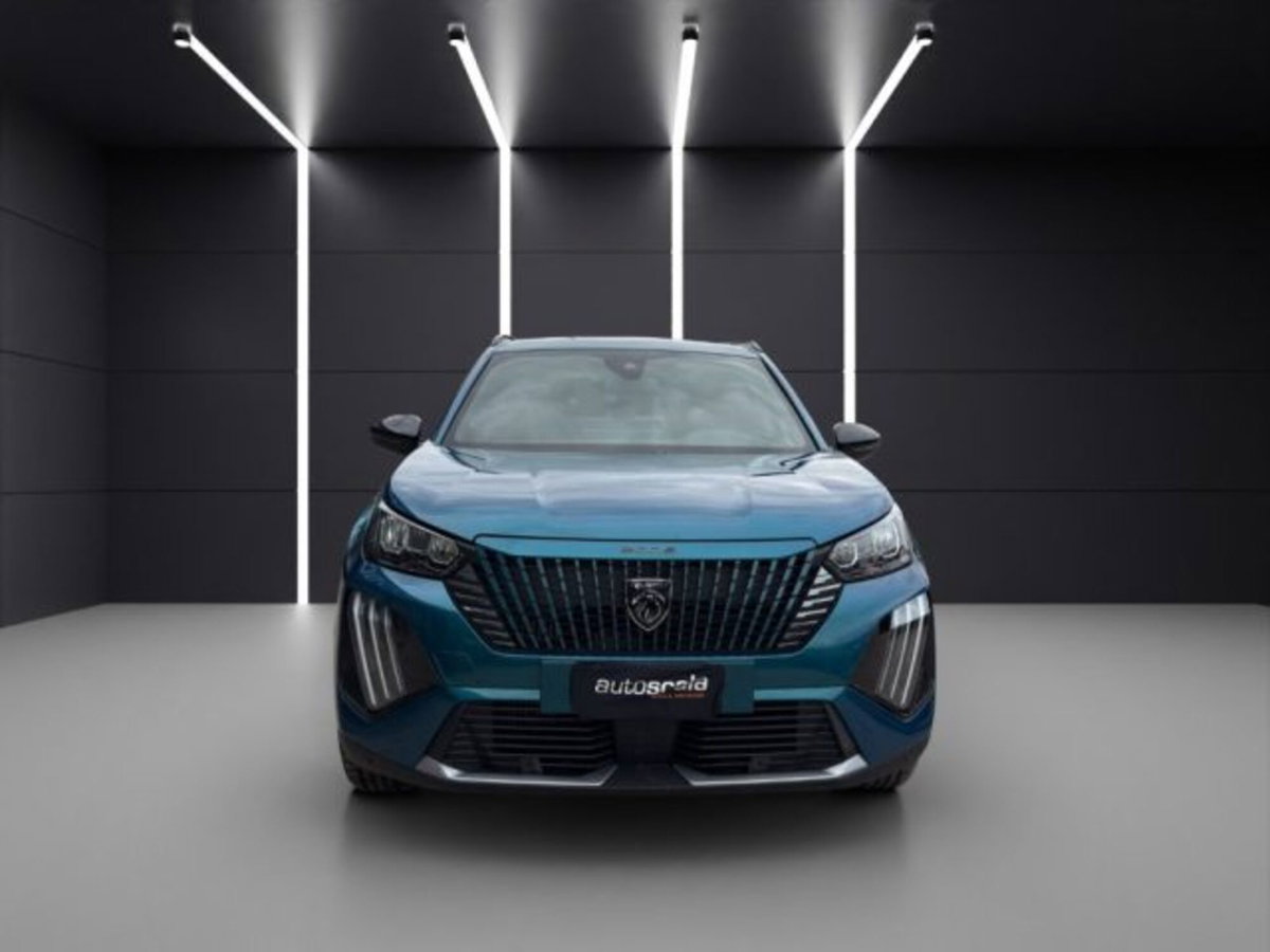 Peugeot 2008 PureTech 100 S&S Allure (8)