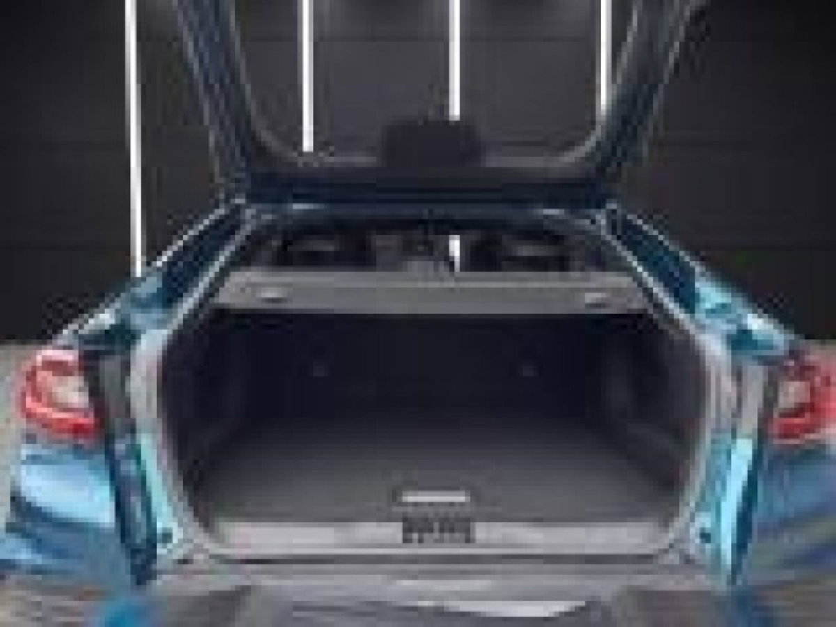 Renault Arkana Hybrid E-Tech 145 CV Techno (19)
