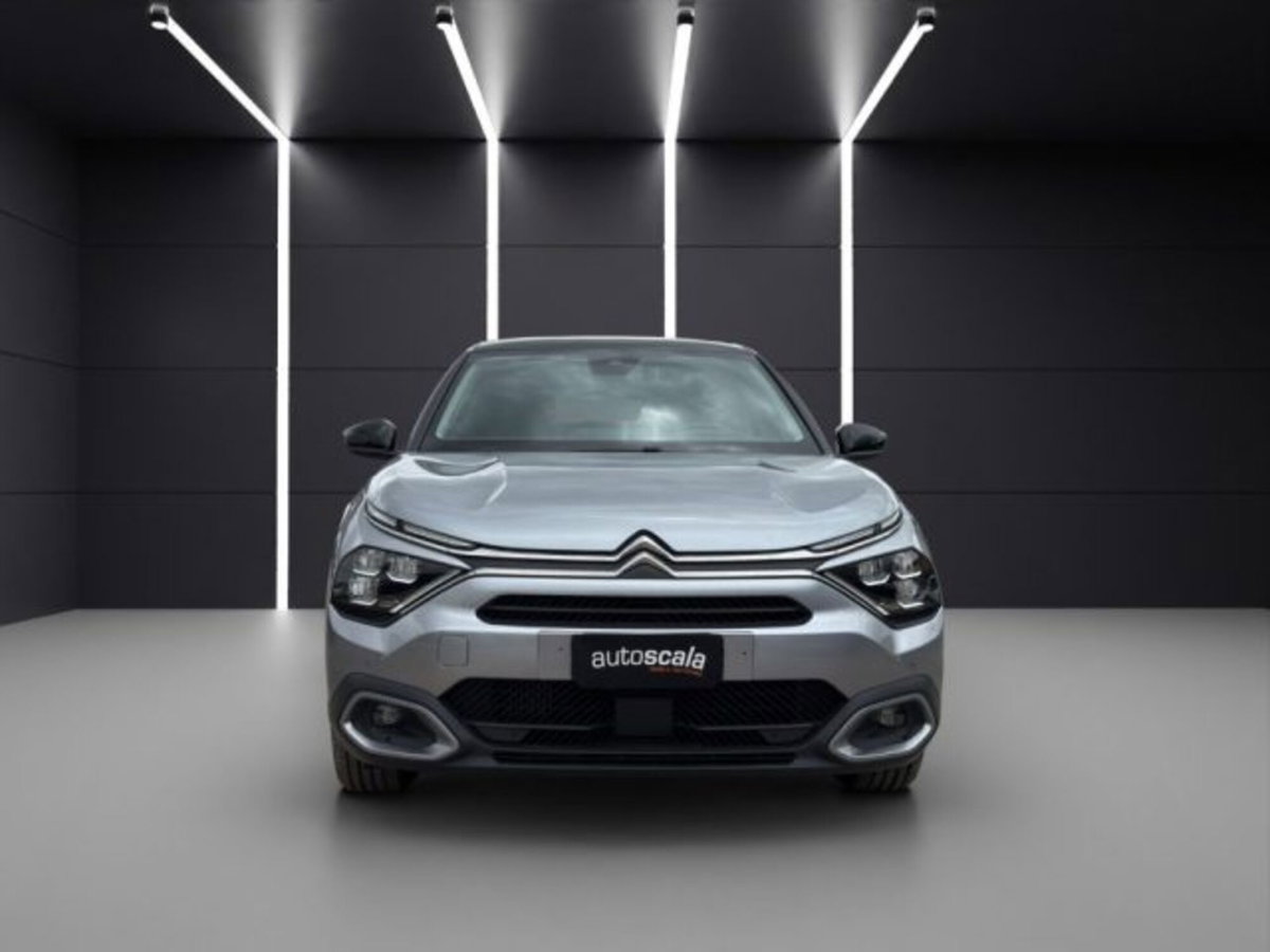 Citroen C4 PureTech 130 S&S EAT8 Shine (8)