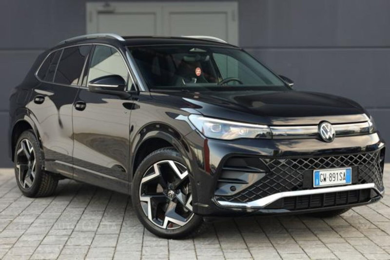 Volkswagen Tiguan Allspace 2.0 tdi R-Line 150cv dsg