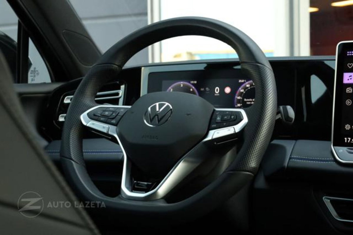 Volkswagen Tiguan 2.0 tdi R-Line 150cv dsg (10)