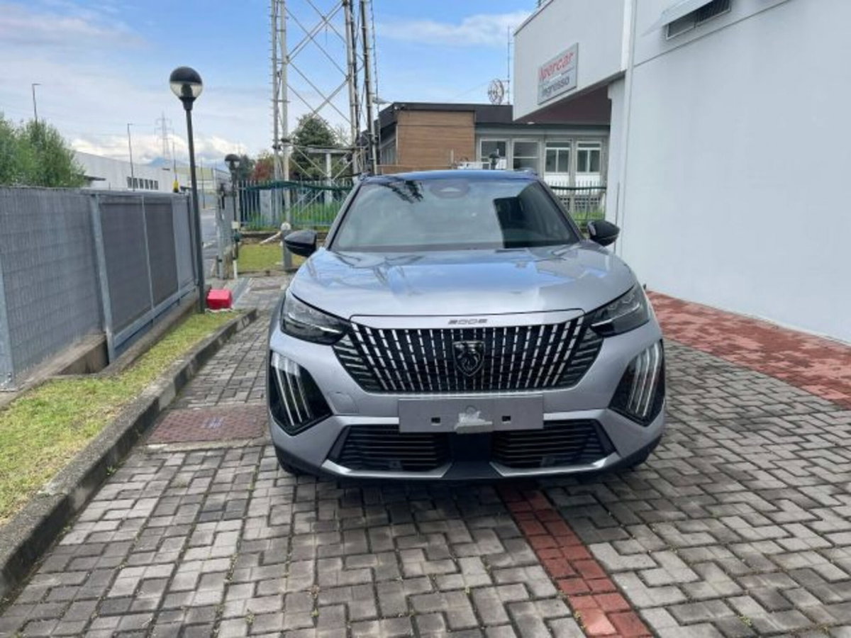 Peugeot 2008 1.2 hybrid GT Exclusive 145cv e-dcs6