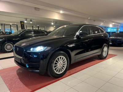 Jaguar F-Pace 2.0 D 180 CV AWD Prestige (3)