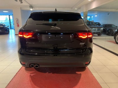 Jaguar F-Pace 2.0 D 180 CV AWD Prestige (6)