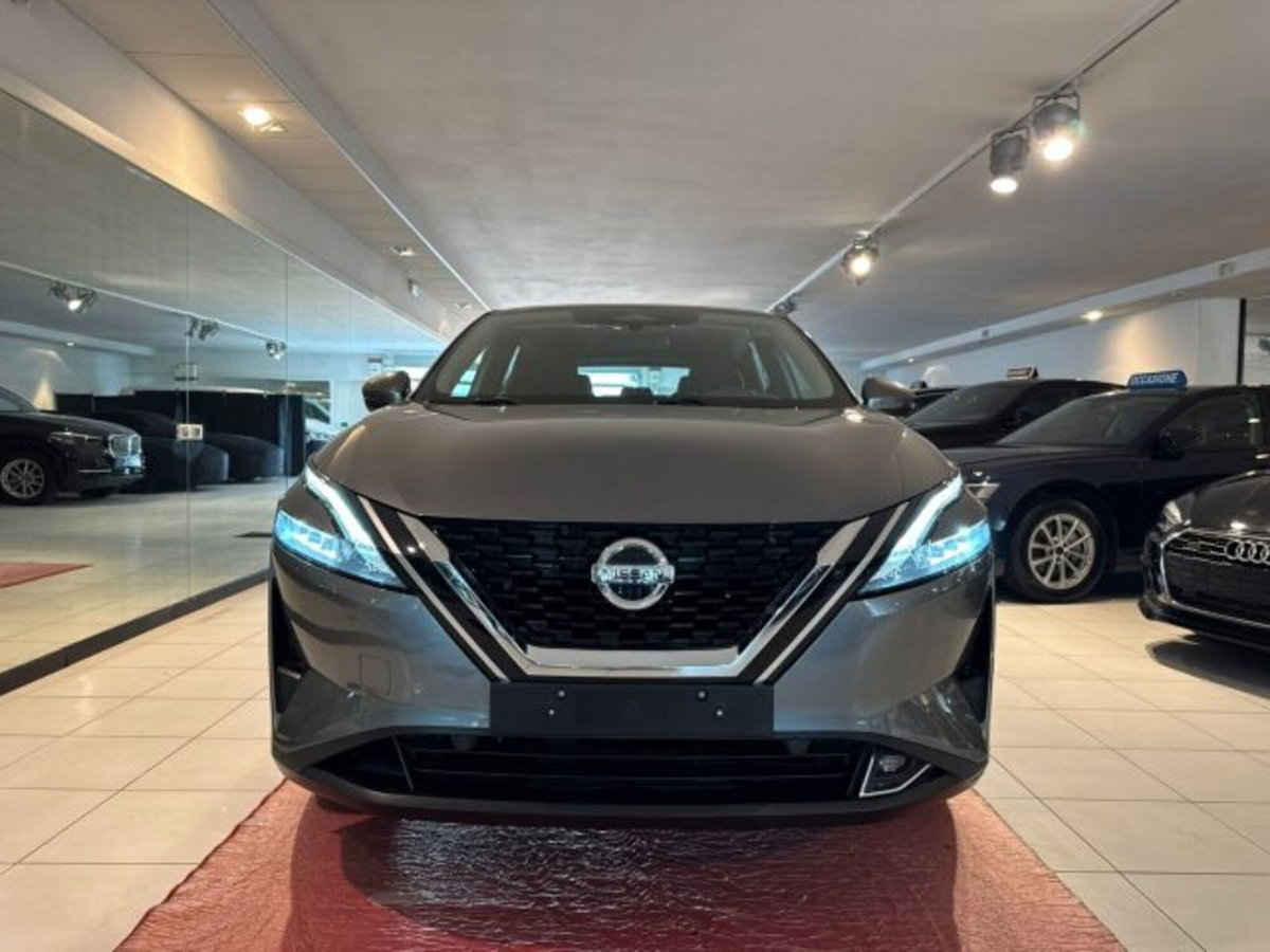 Nissan Qashqai 1.3 mhev Tekna+ 4wd 158cv xtronic (2)
