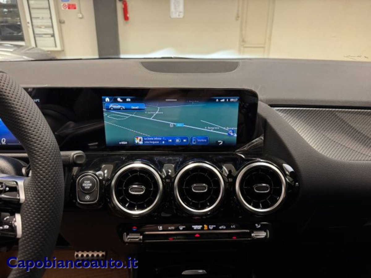 Mercedes-Benz GLA SUV 180 AMG Line Premium auto (12)