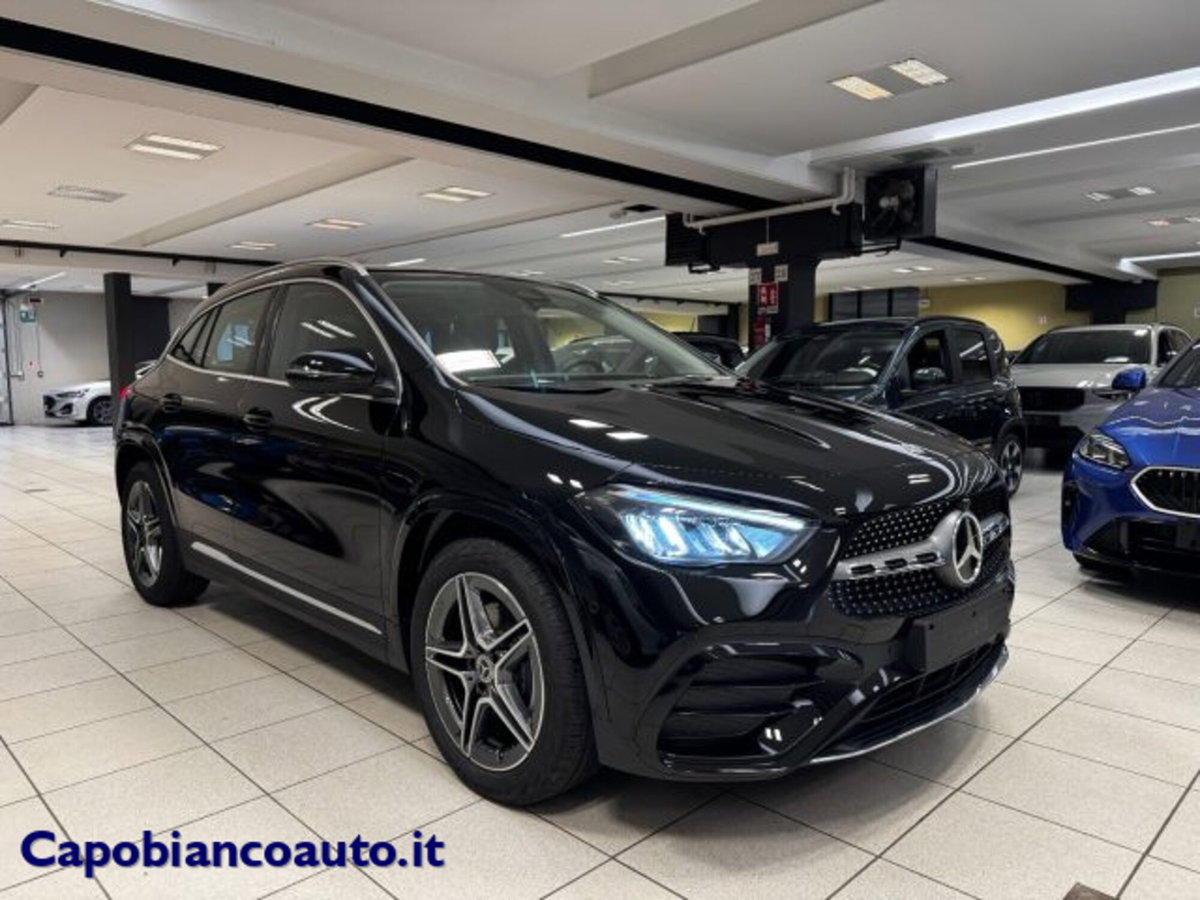 Mercedes-Benz GLA SUV 180 AMG Line Premium auto (3)