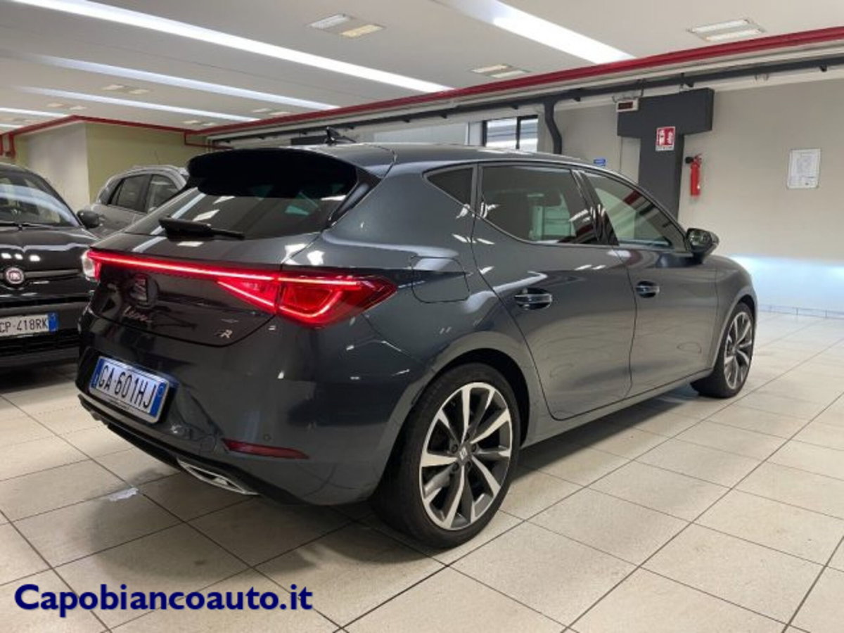 SEAT Leon 2.0 tdi FR 150cv dsg (5)