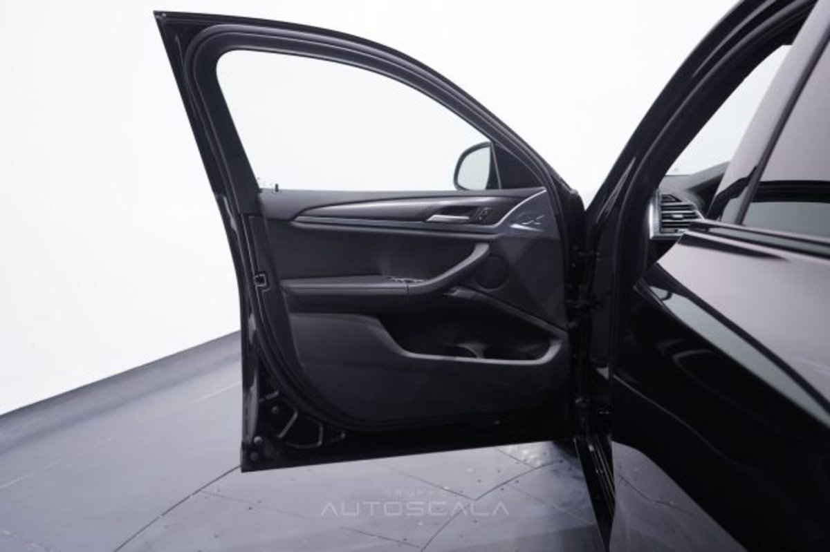 BMW X4 xDrive20d 48V Msport (9)