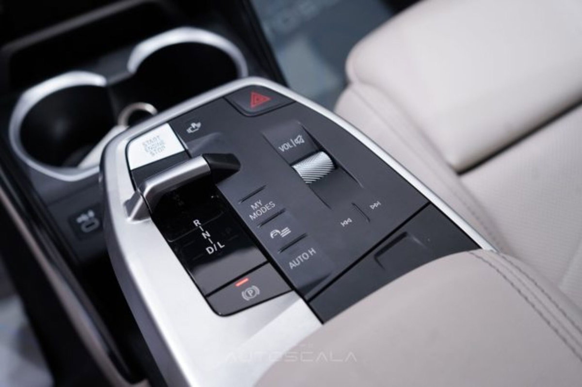 BMW X1 sDrive 18d xLine (17)