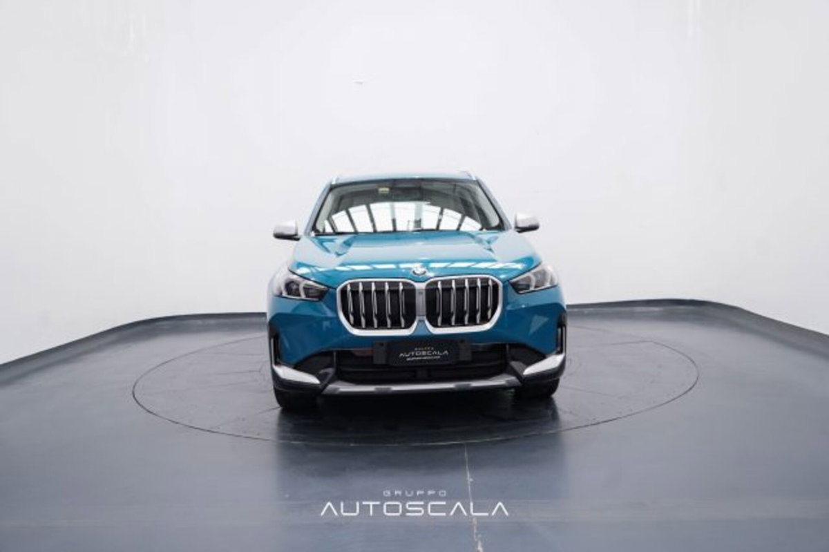 BMW X1 sDrive 18d xLine (2)