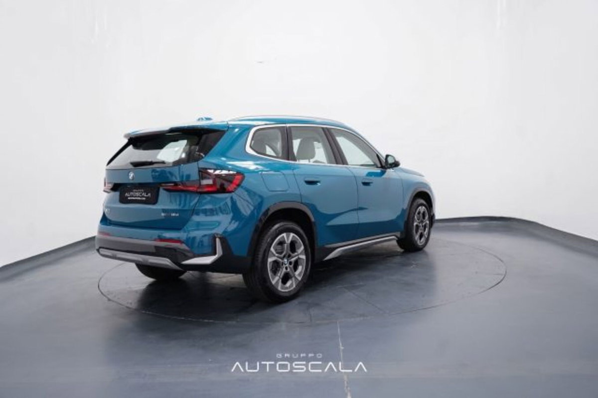 BMW X1 sDrive 18d xLine (6)