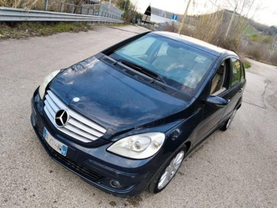 Mercedes-Benz Classe B 200 CDI Chrome (3)