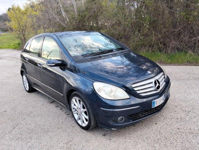 Mercedes-Benz Classe B 200 CDI Chrome (4)